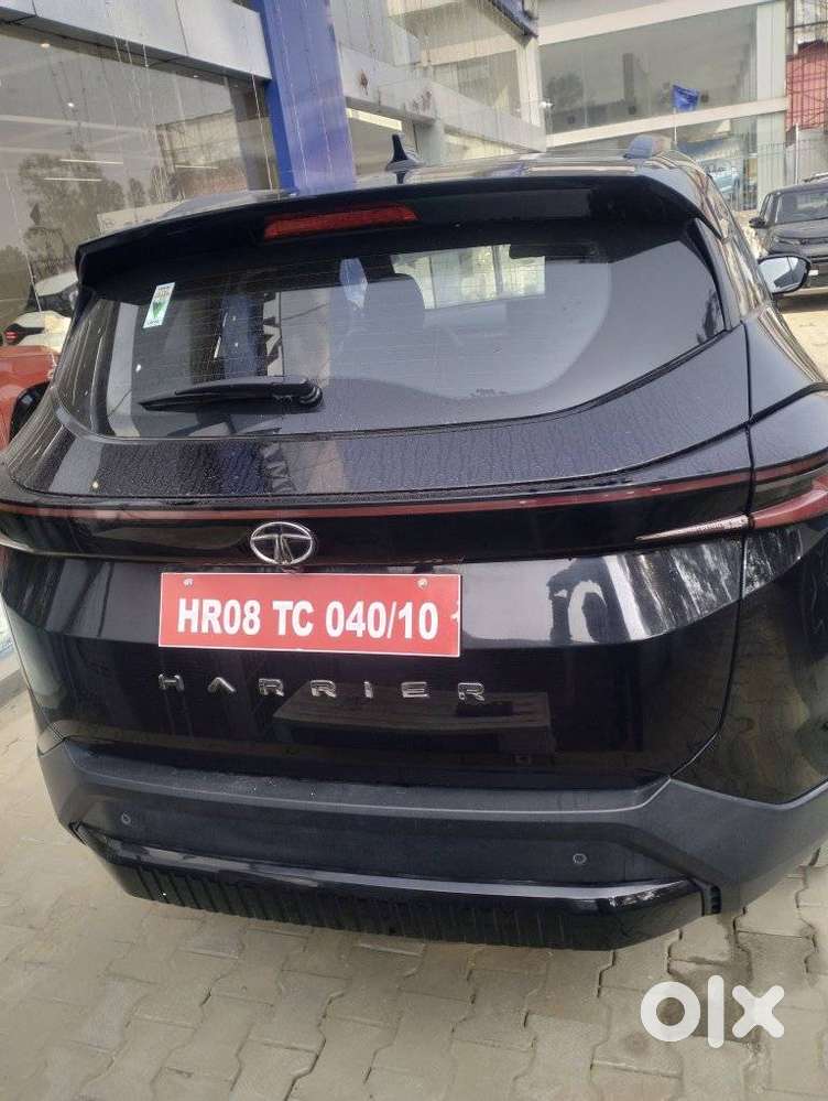 Tata Harrier Fearless Plus Dark Edition, 2023, Diesel