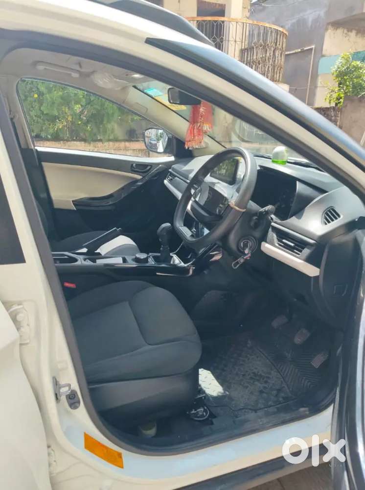Tata Nexon 2024 Petrol 19000 Km Driven