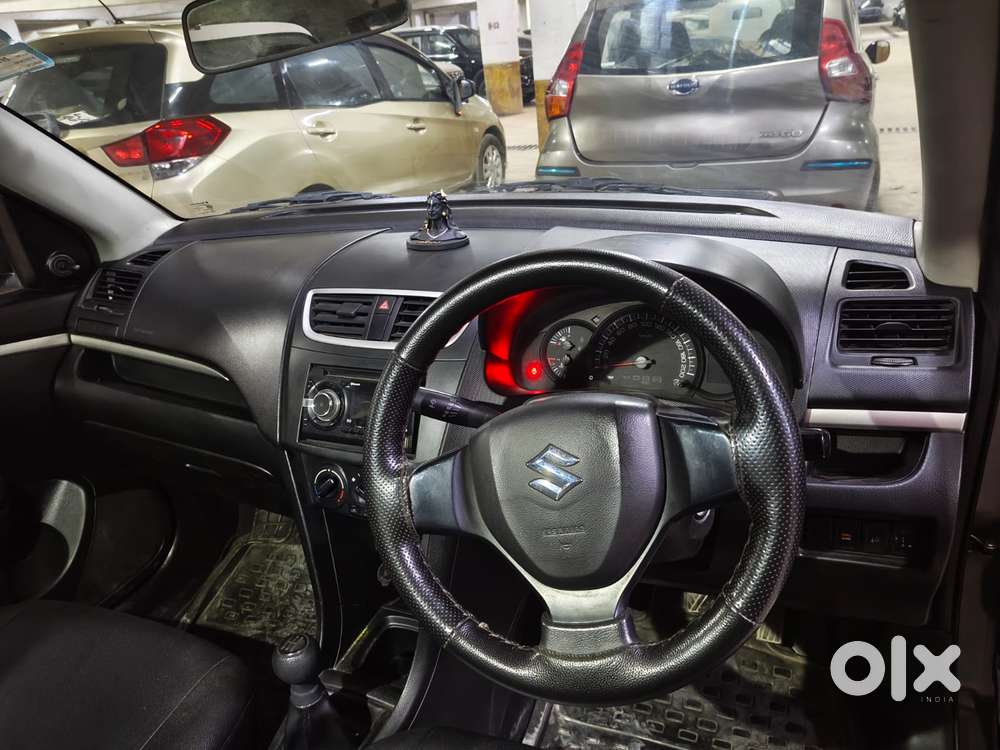 Maruti Suzuki Swift Lxi Option, 2017, Petrol