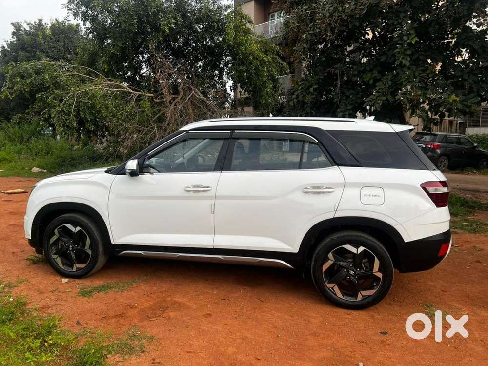 Hyundai Alcazar 2022 Diesel Well Maintained