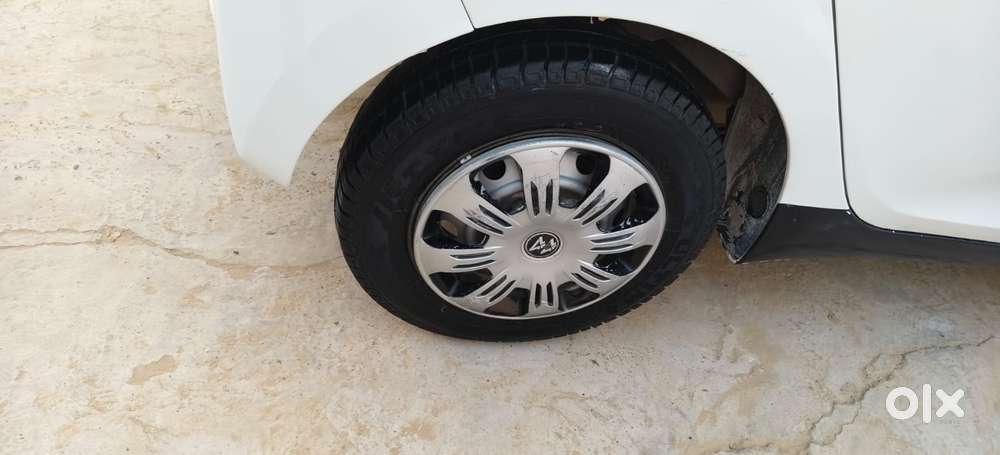 Hyundai Eon Era +, 2015, Petrol