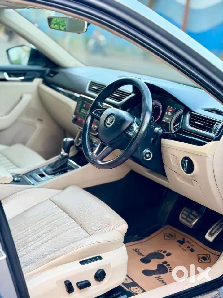 Skoda Superb 2.0 L&k Tsi At, 2020, Petrol
