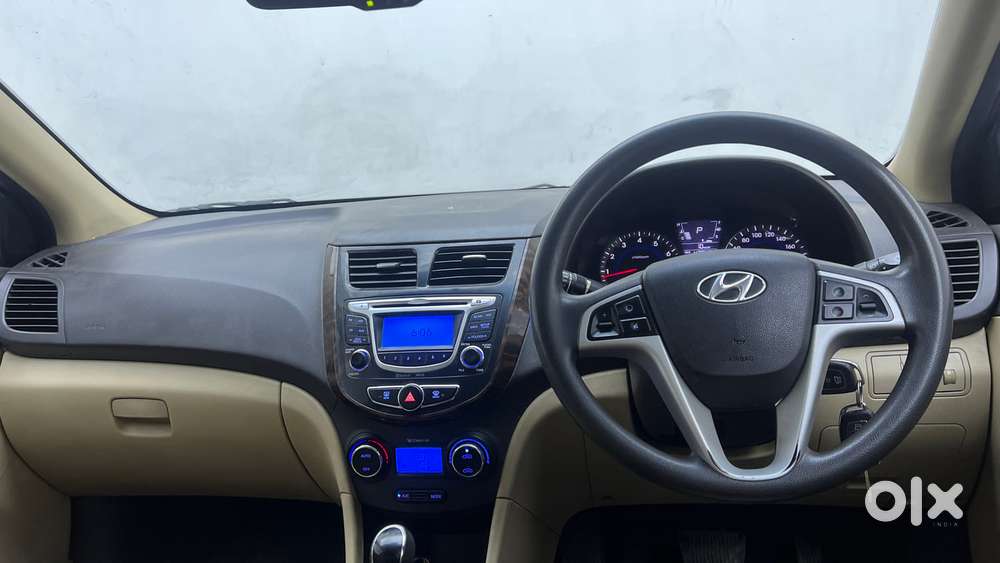 Hyundai Verna Fluidic 1.6 Vtvt Sx Automatic, 2014, Petrol