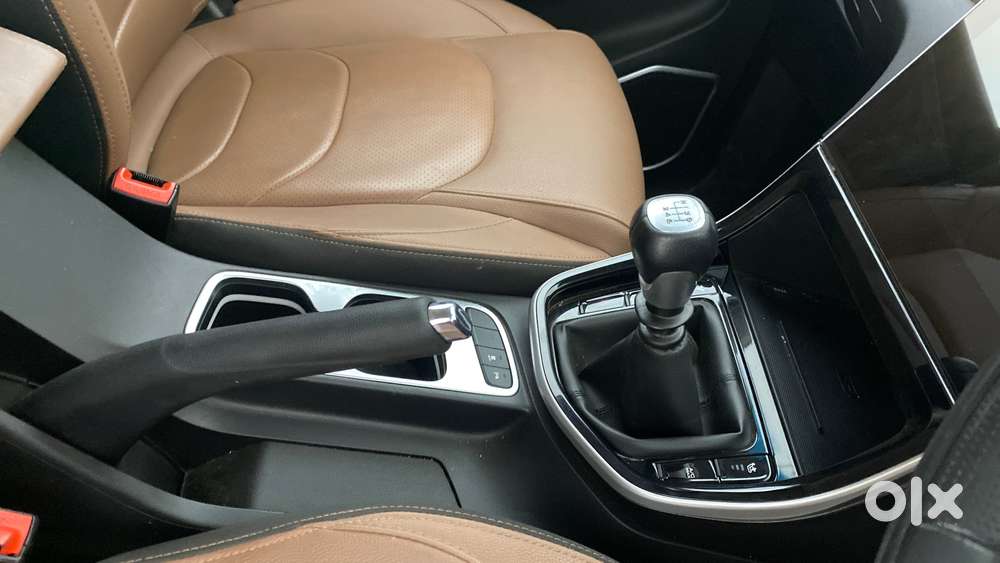Mg Hector Plus Sharp Pro Blackstorm 2.0 Turbo Diesel 7 Str, 2024, Di..