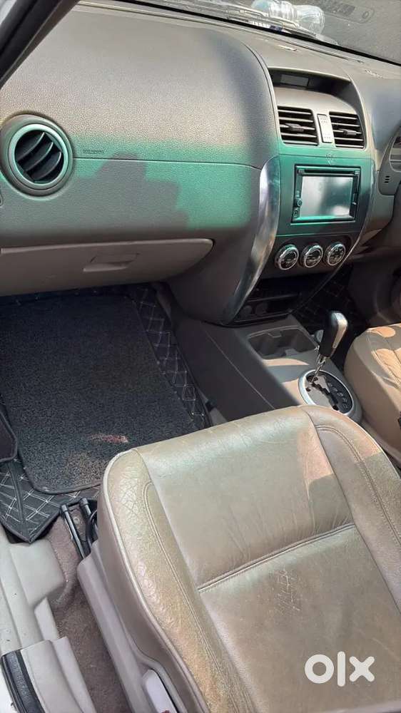 2012 मॉडल Sx4 Zxi Top Variant बिक्री के लिए।