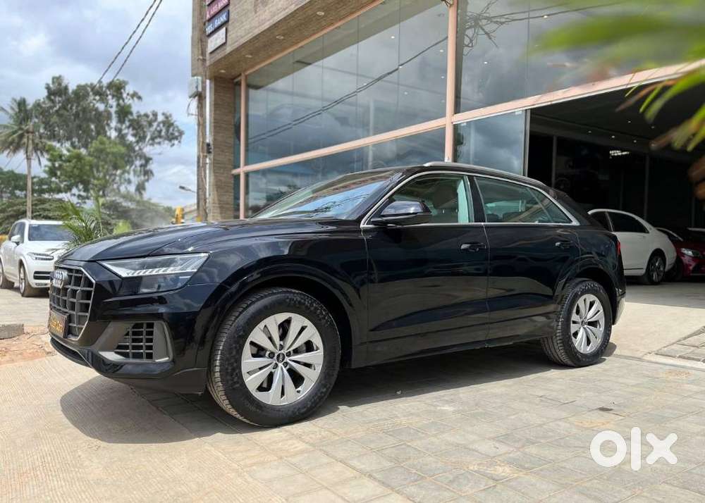 Audi Q8 3.0 Celebration Edition, 2021, Petrol