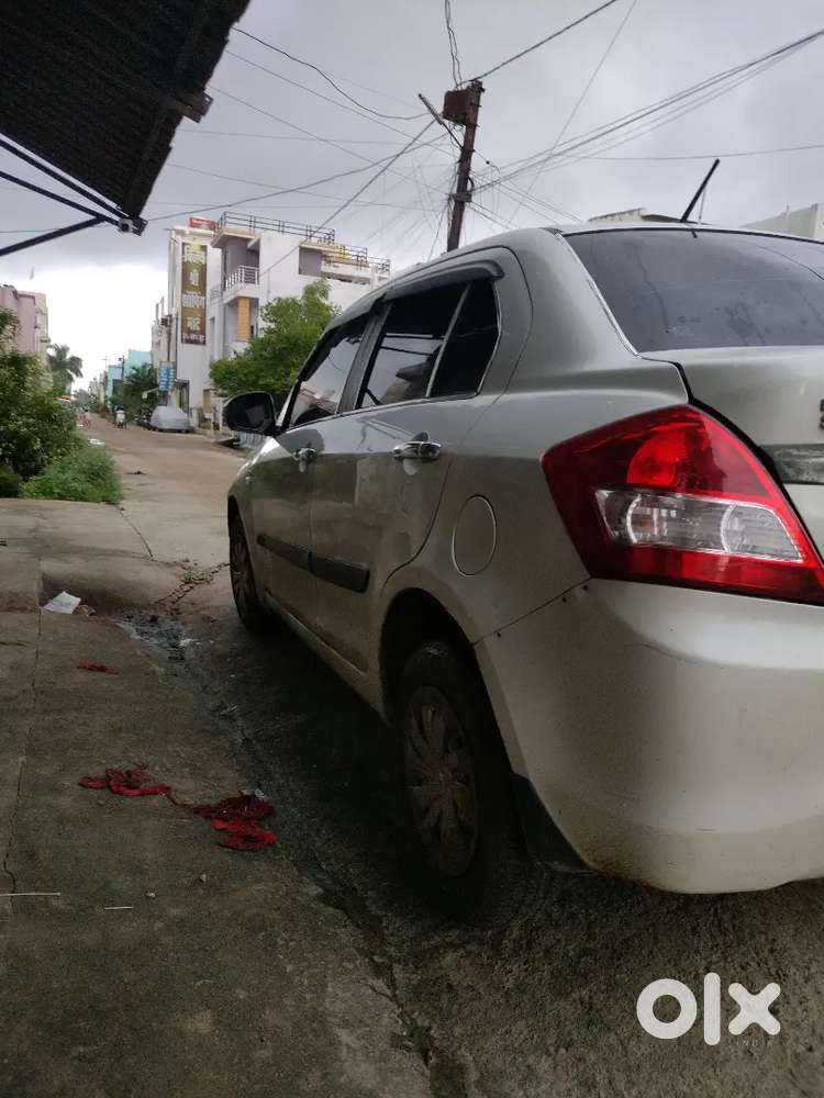 Maruti Suzuki Dzire 2015