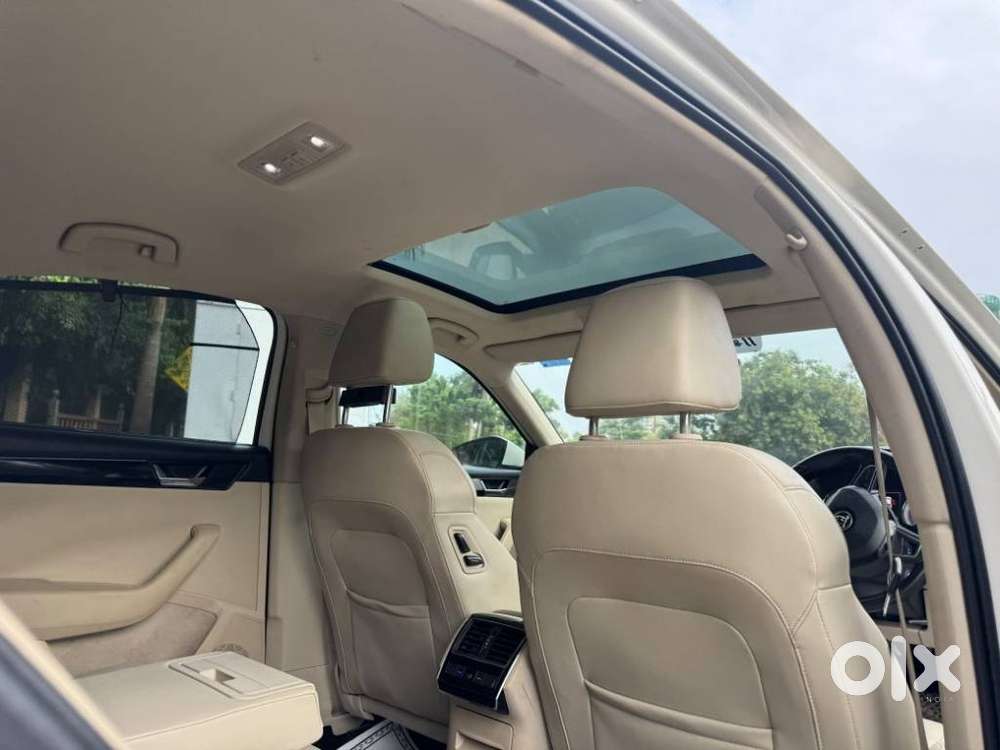 Skoda Superb Style 1.8, 2017, Petrol