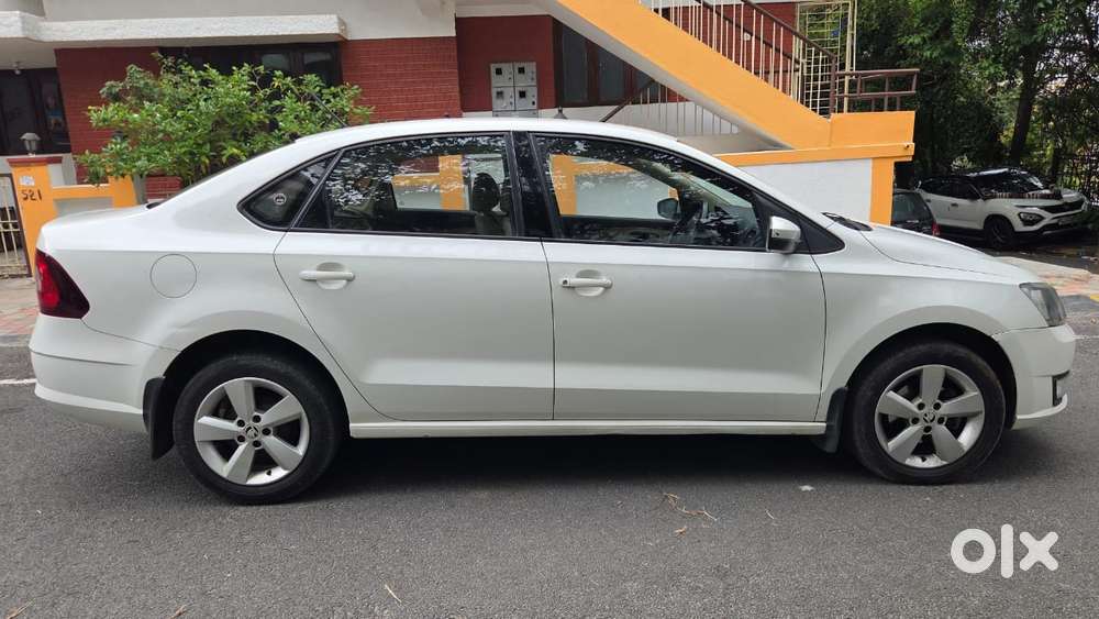 Skoda Rapid 1.5 Tdi Ambition Plus, 2017, Diesel