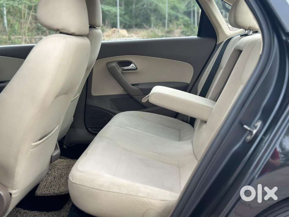 Skoda Rapid Tsi Active 1.0 Mt, 2012, Petrol