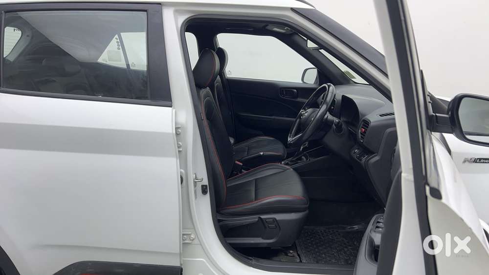 Hyundai Venue N Line N8 Dct, 2022, Petrol