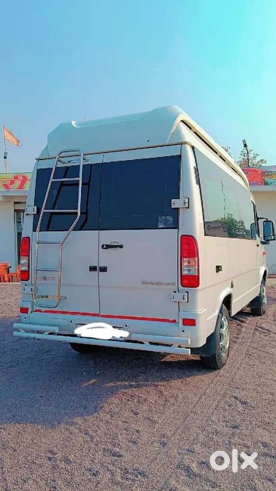 Force Motors Trax Cruiser 2022 Diesel Good Condition. 14 Seater