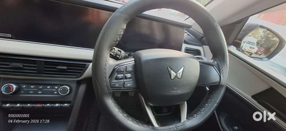 Mahindra Xuv700 2.2 Ax 5 Diesel Mt Str, 2022, Diesel