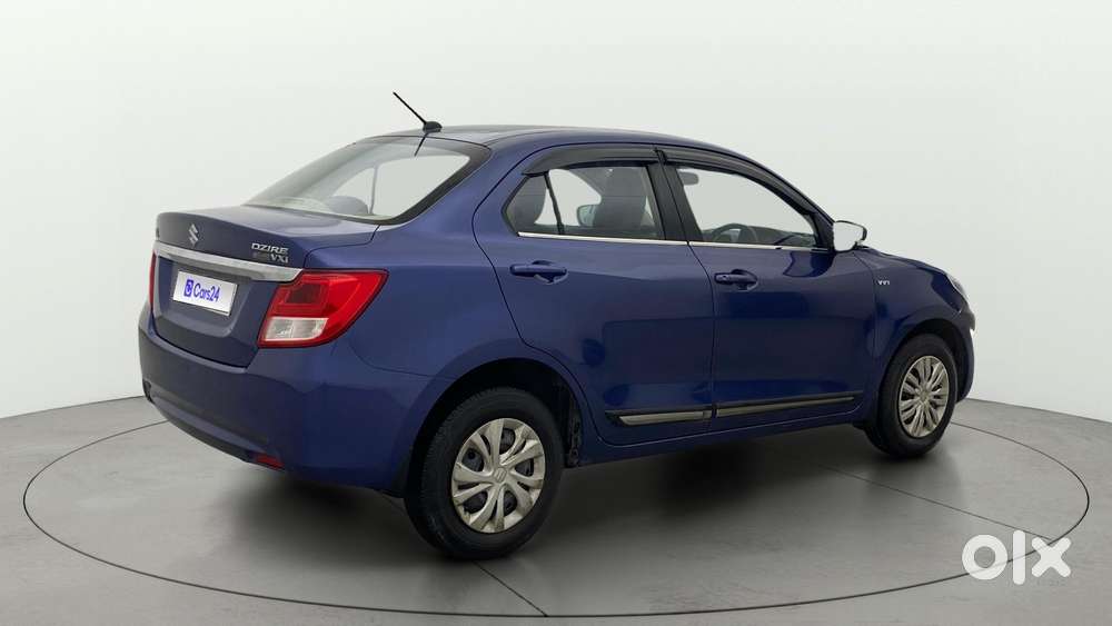 Maruti Suzuki Swift Dzire Amt Vxi, 2018, Petrol