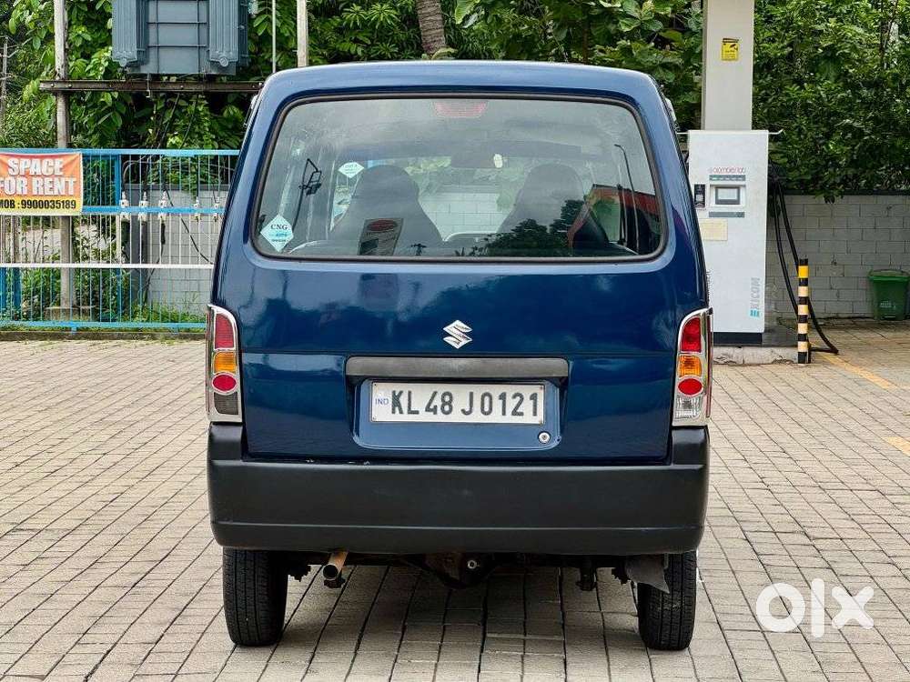 Maruti Suzuki Eeco 5 Str With Htr Cng, 2016, Cng & Hybrids