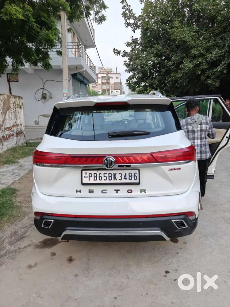 Mg Hector Savvy Pro 2025