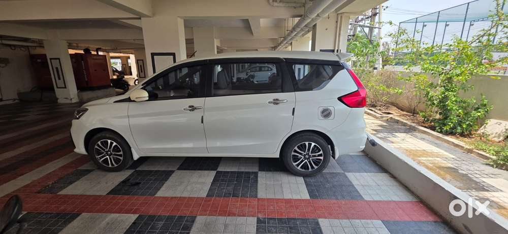 Maruti Suzuki Ertiga 2022 Zxi O Cng & Hybrids Well Maintained