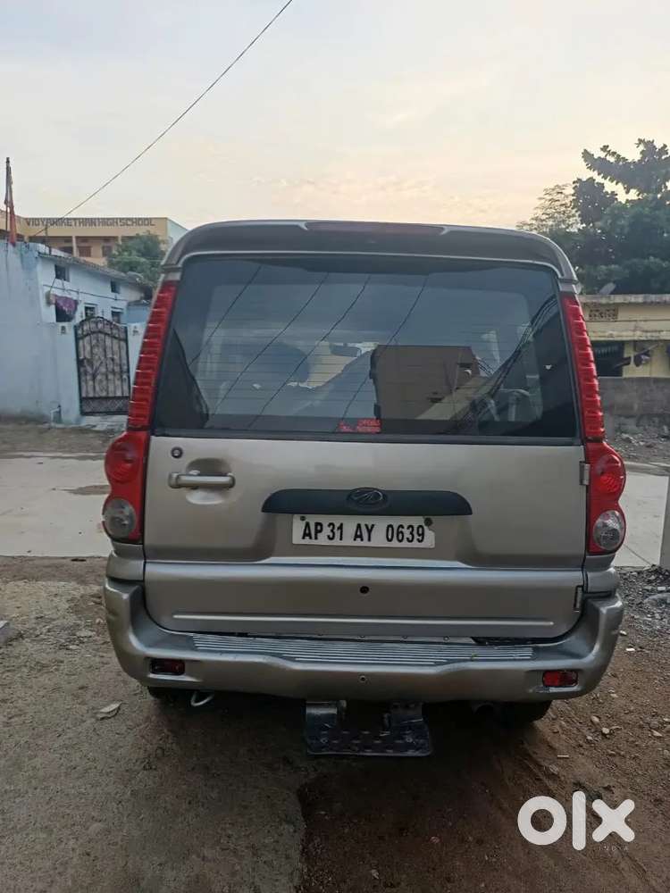 Mahindra Scorpio 2008 Diesel Manual