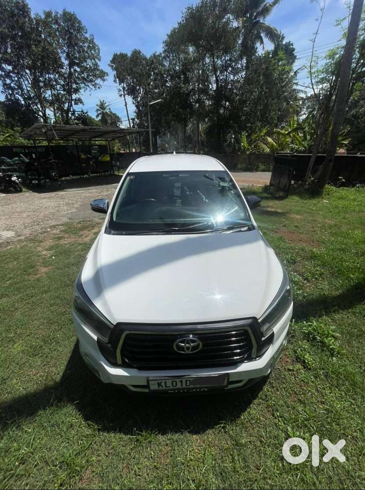 Toyota Innova Crysta 2018 Diesel Well Maintained