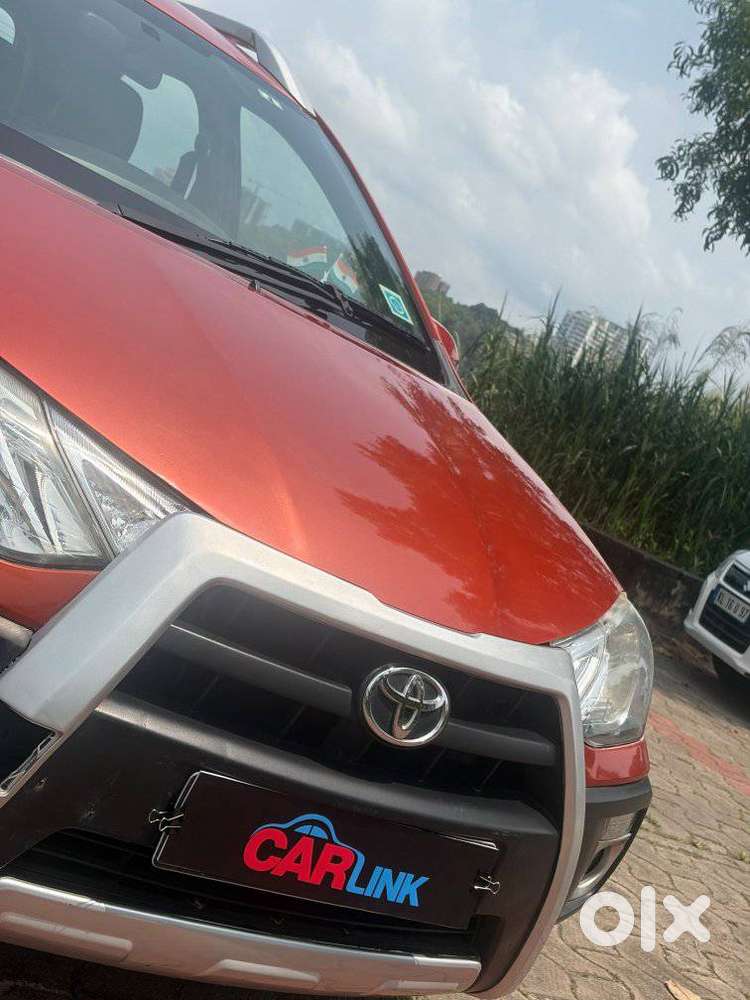 Toyota Etios Cross 1.2l G, 2016, Petrol