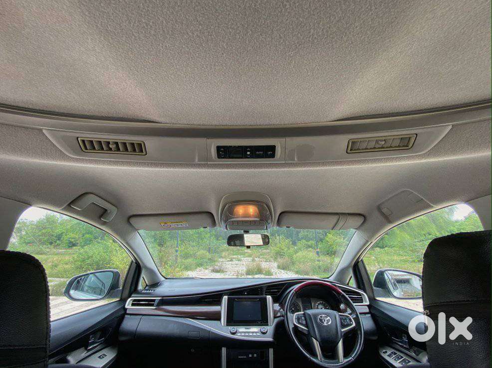 Toyota Innova Crysta 2.4 Vx Mt, 2018, Diesel
