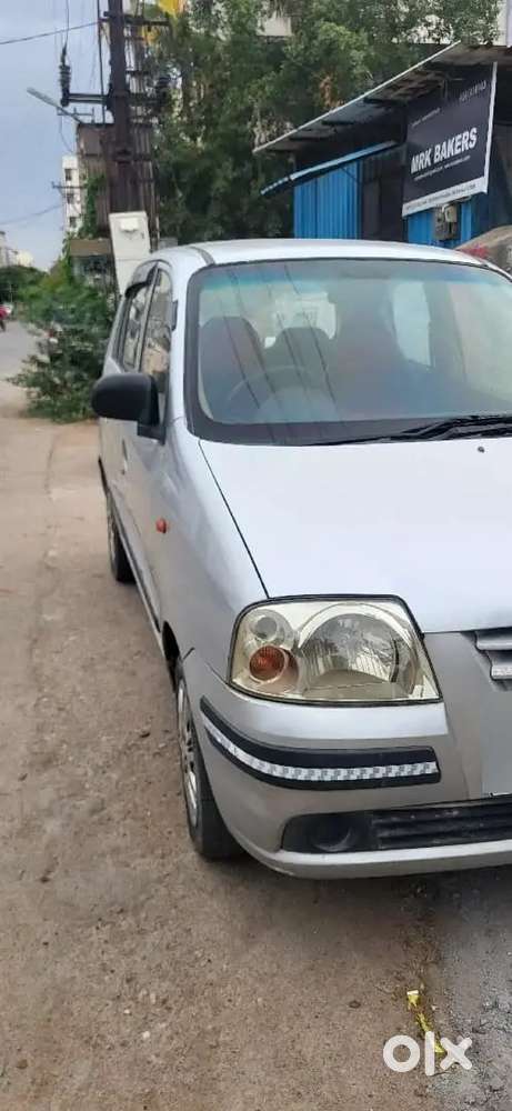 2nd Owner Hyundai Santro 2011