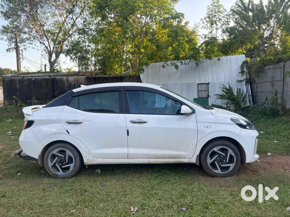 Hyundai Aura