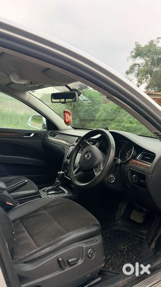 Skoda Superb Elegance 1.8 Tsi At, 2015, Petrol