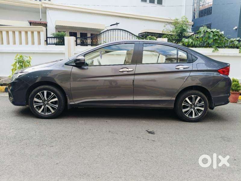 Honda City I-vtec V, 2018, Petrol