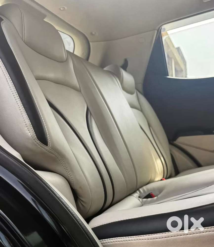 Mahindra Xuv300 W6 Diesel, 2023, Diesel