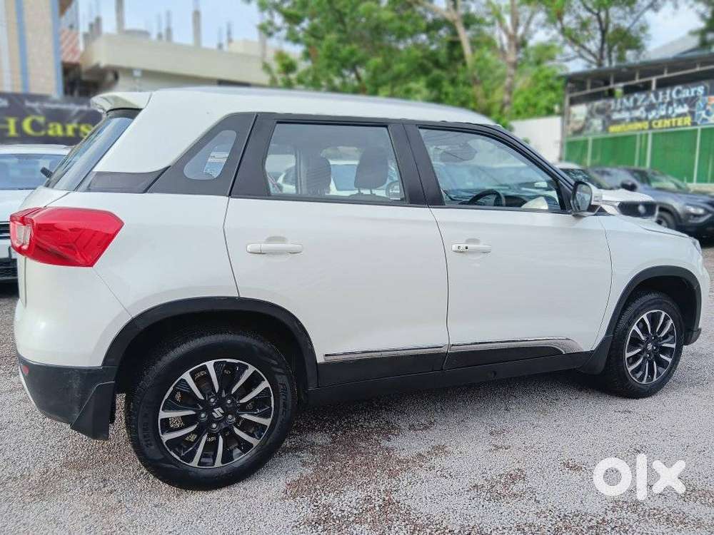 Maruti Suzuki Brezza 1.5 Zxi Plus Smart Hybrid, 2021, Petrol
