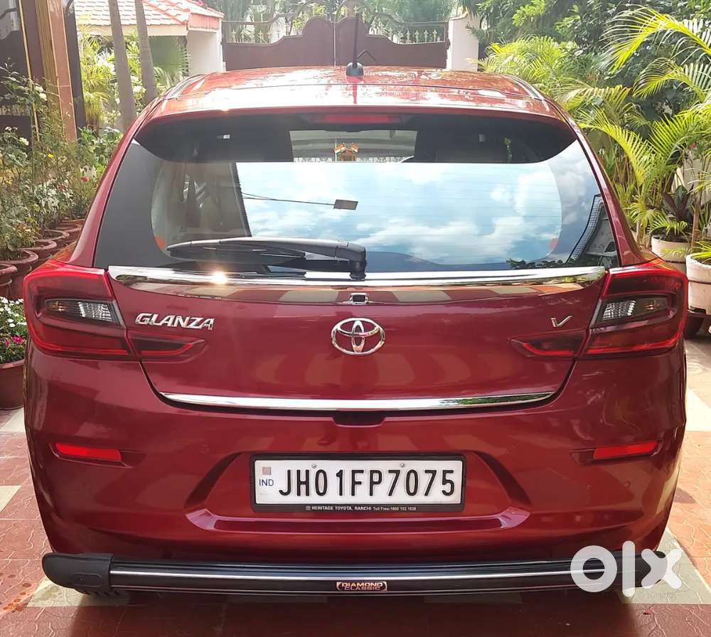 Toyota Glanza V Top Model 2024 Petrol 4200 Km Driven