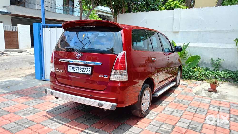Toyota Innova 2.5 V 7 Str, 2011, Diesel