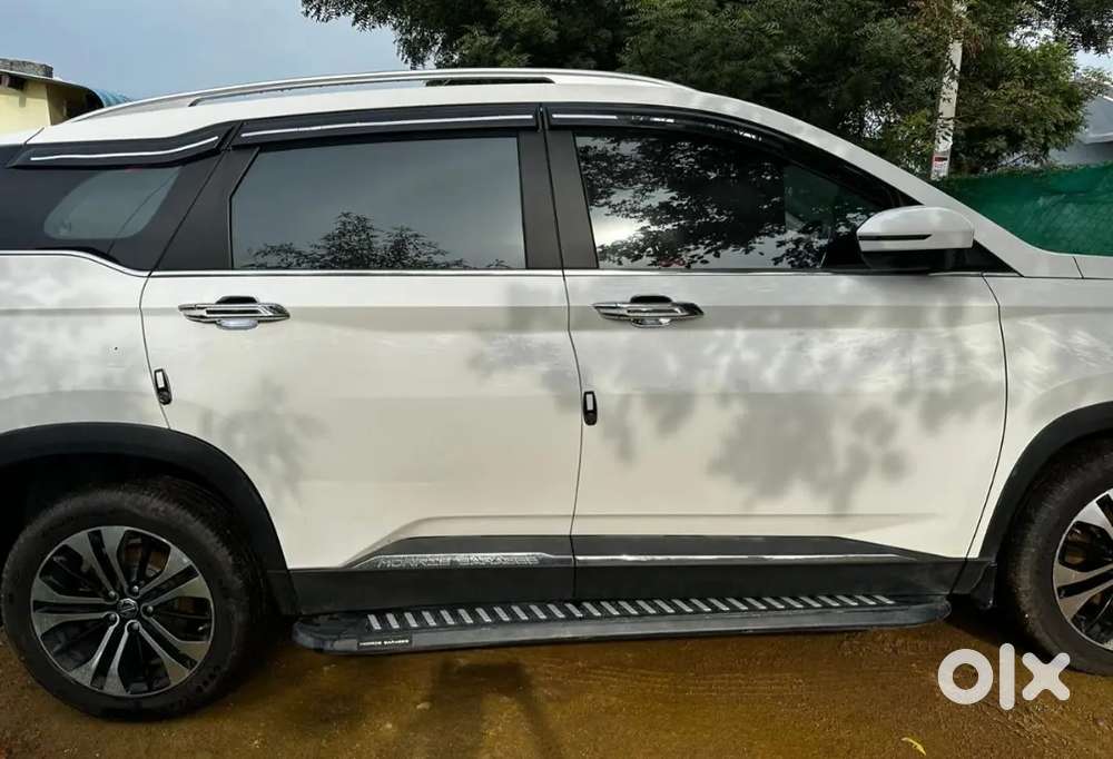 Mg Hector Plus 2023 Diesel Well Maintained