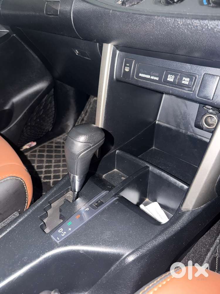 Toyota Innova Crysta 2018