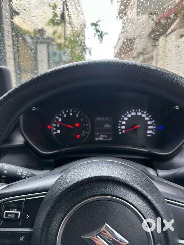 Maruti Swift Petrol 2025