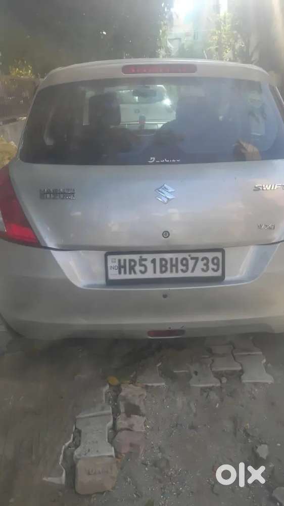 Maruti Suzuki Swift Vxi 2016