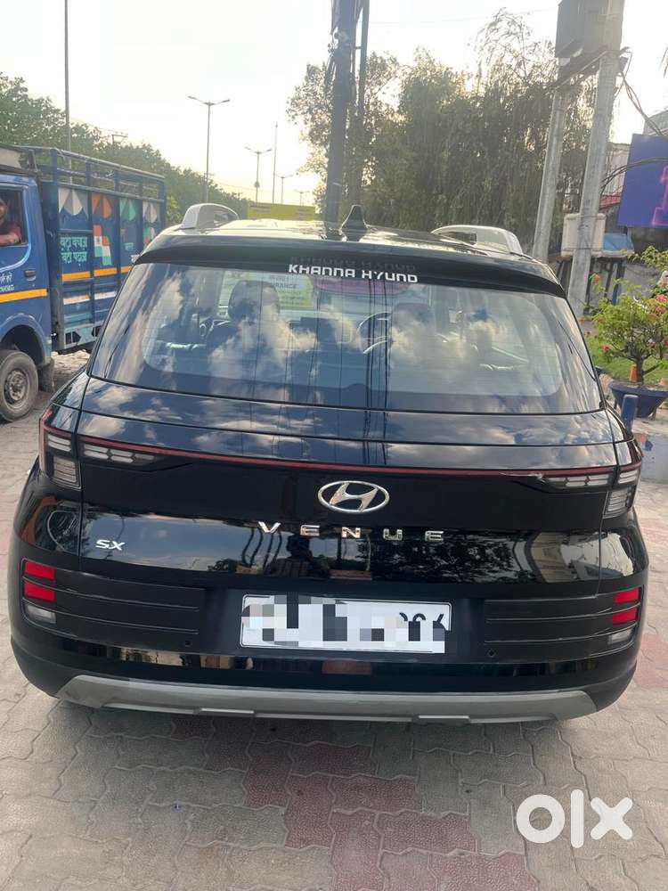 Hyundai Venue 1.5 Crdi Sx (o), 2022, Petrol