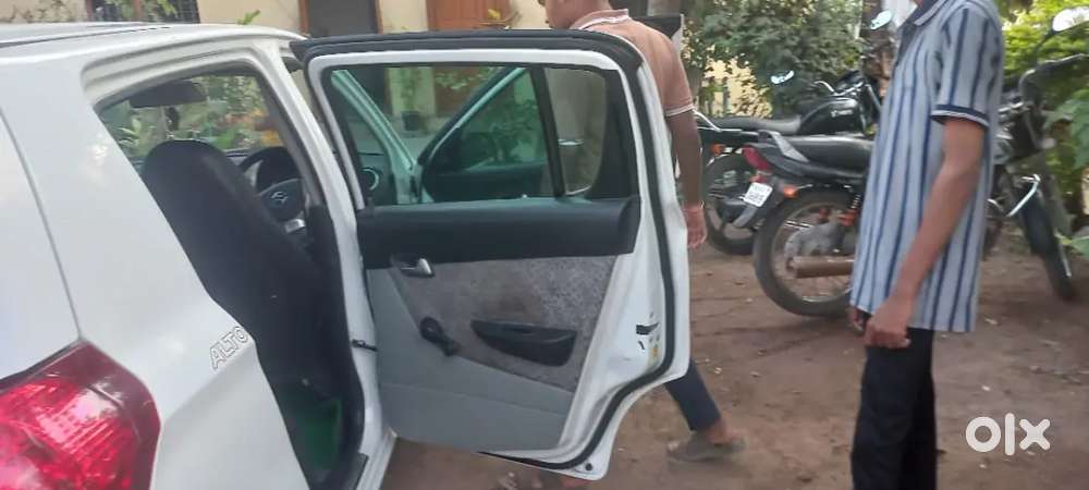 Maruti Suzuki 800 2016