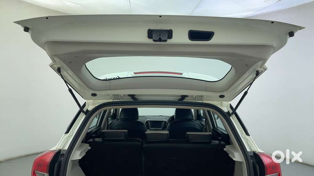 Mahindra Xuv300 W6, 2021, Petrol