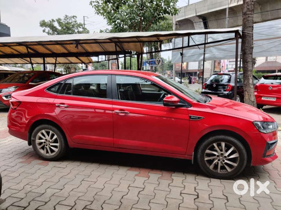 Skoda Slavia Ambition 1.0l Tsi At, 2022, Petrol