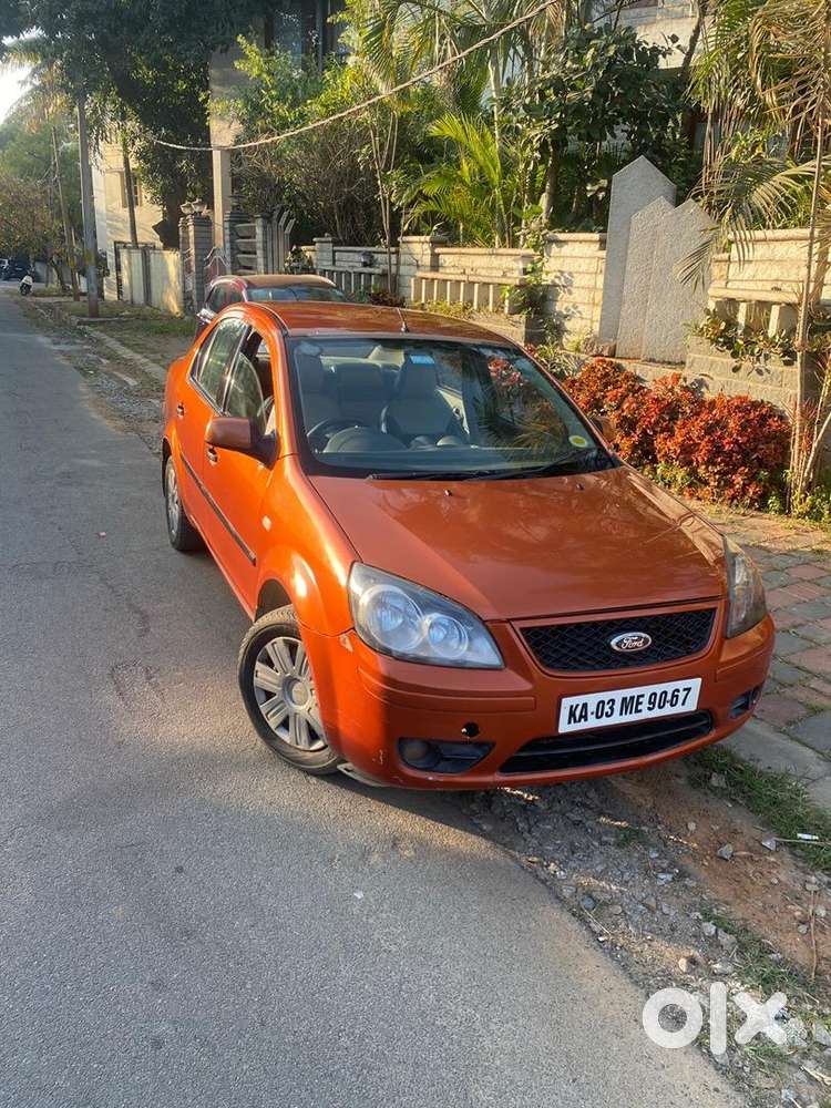 Ford Car Manual 2006