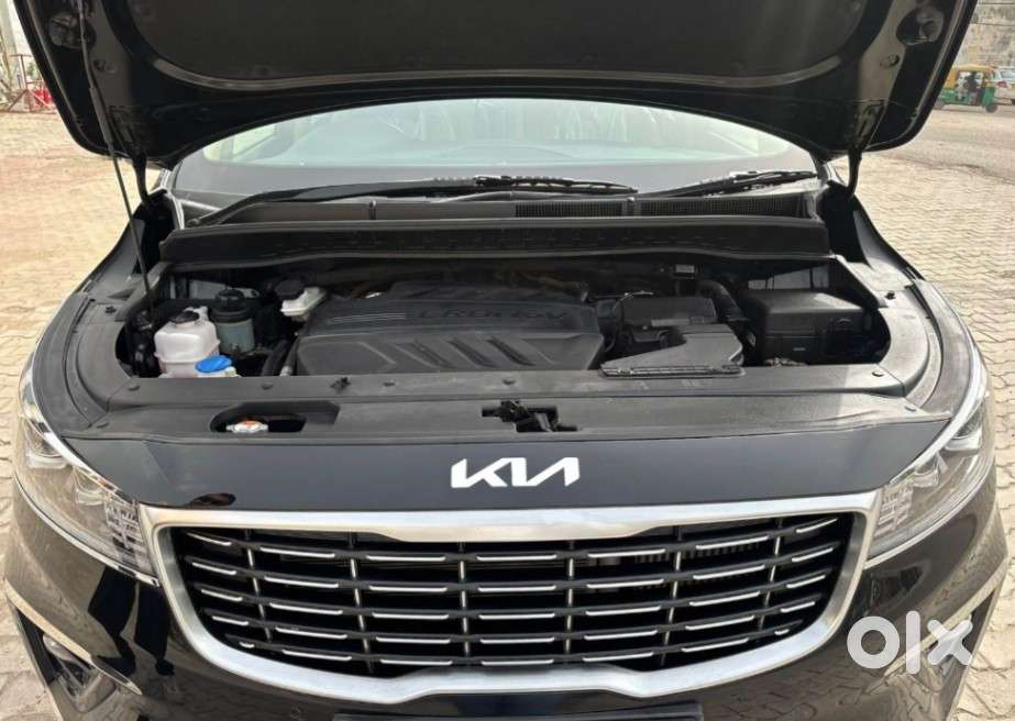 Kia Carnival Limousine Plus 7 Str, 2022, Diesel