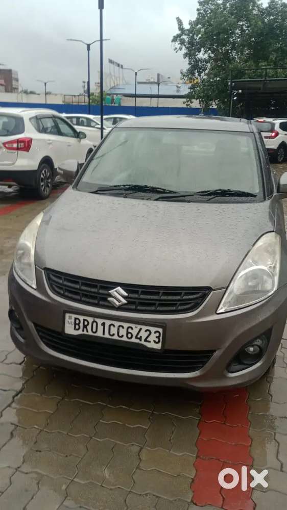 Maruti Suzuki Dzire Cng & Hybrids 121000 Km Driven