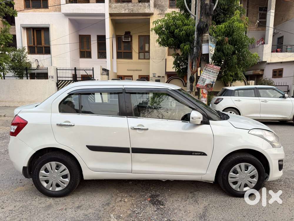 Maruti Suzuki Swift Dzire Vxi Optional, 2013, Petrol