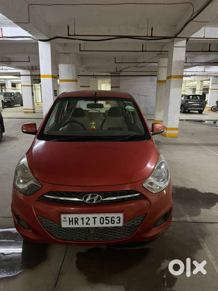 Hyundai I10 Sportz 2012 Petrol