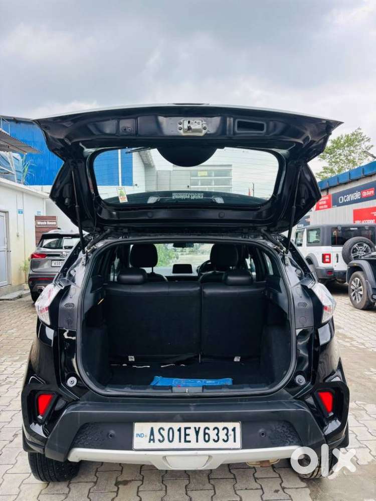 Tata Nexon 1.5 Revotorq Xz Plus (o) Dark Edition, 2021, Petrol