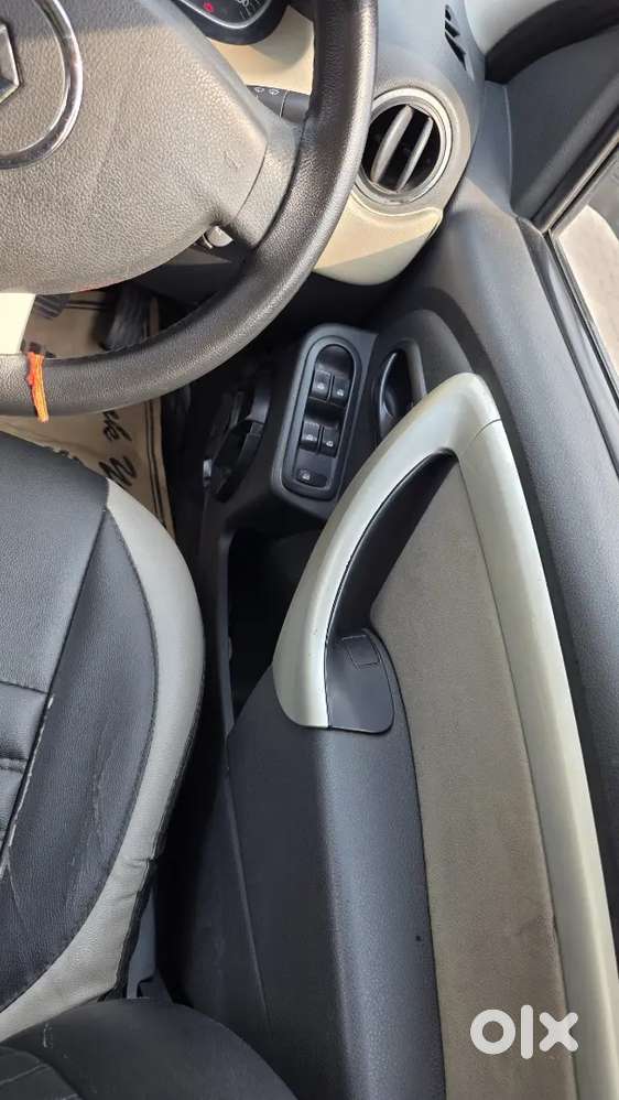 Renault Duster 2014 Petrol Well Maintained