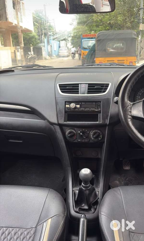 Maruti Suzuki Swift Vxi, 2015, Petrol