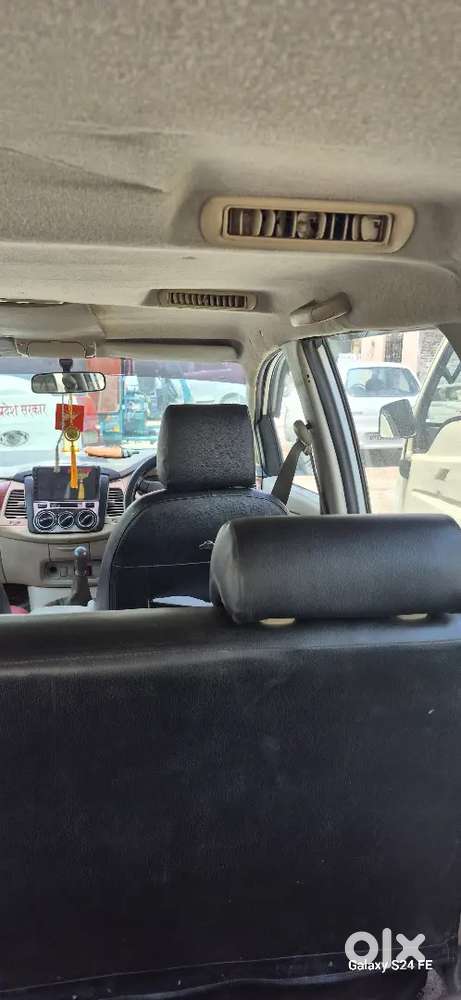 Toyota Innova Diesel 2011